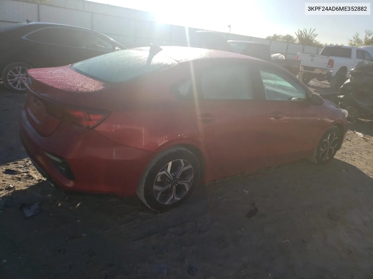 2021 Kia Forte Fe VIN: 3KPF24AD6ME352882 Lot: 77917174