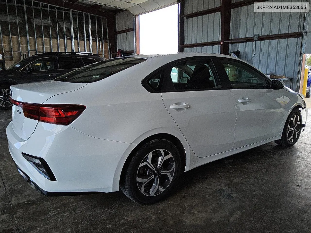 2021 Kia Forte Fe VIN: 3KPF24AD1ME353065 Lot: 79131374