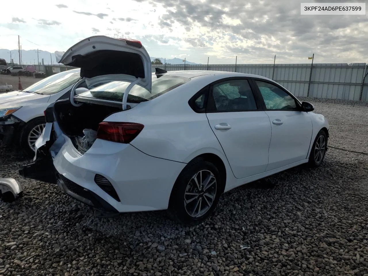 3KPF24AD6PE637599 2023 Kia Forte Lx