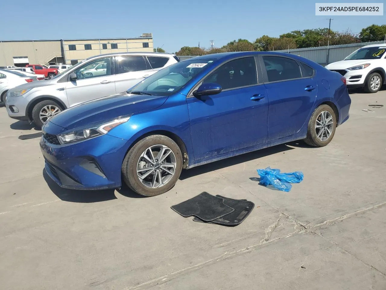 3KPF24AD5PE684252 2023 Kia Forte Lx