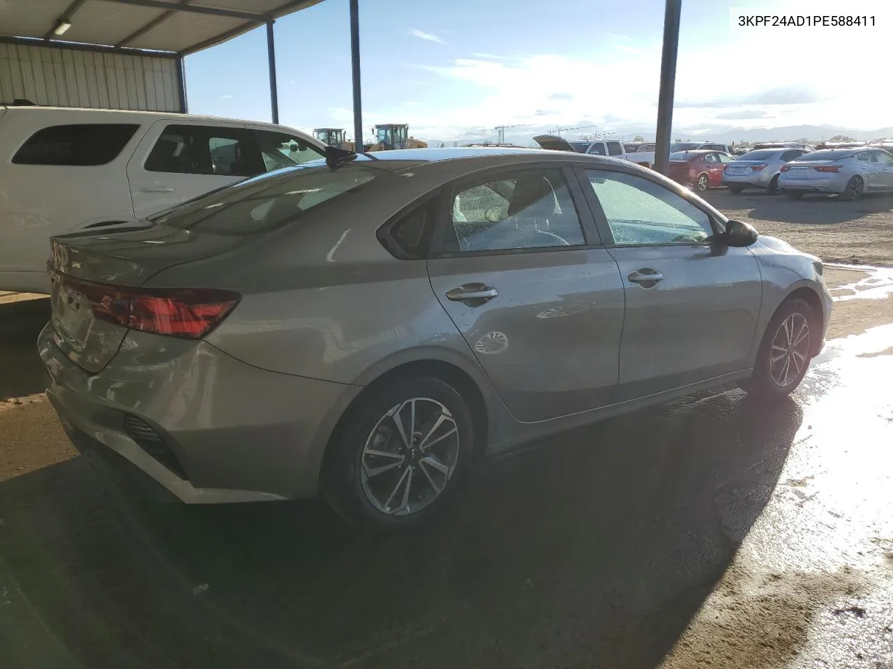 3KPF24AD1PE588411 2023 Kia Forte Lx