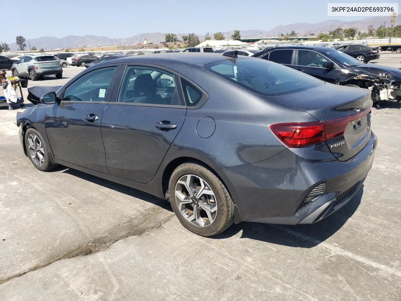 2023 Kia Forte Lx VIN: 3KPF24AD2PE693796 Lot: 72057184