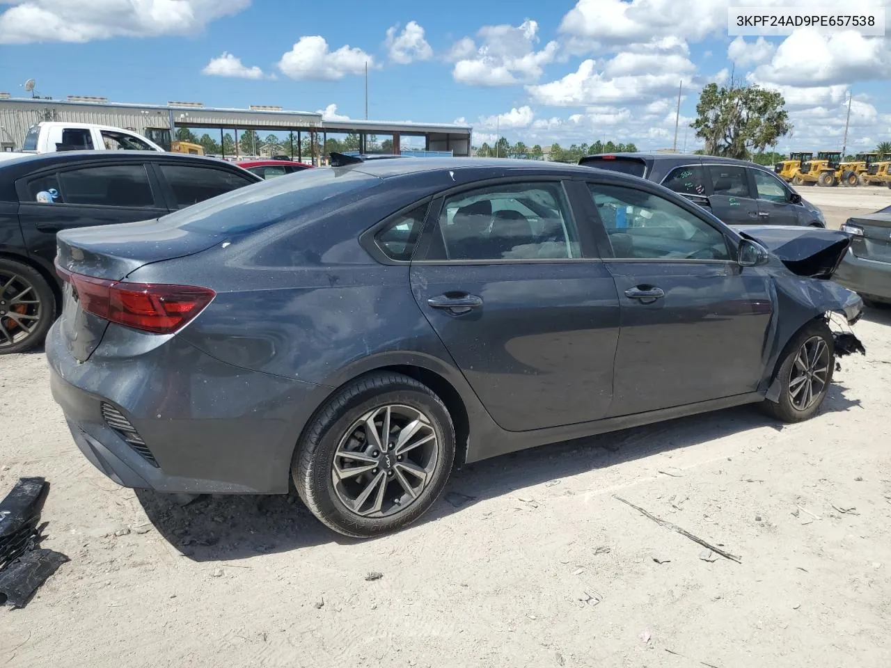 3KPF24AD9PE657538 2023 Kia Forte Lx