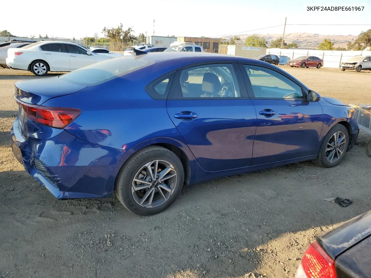 3KPF24AD8PE661967 2023 Kia Forte Lx