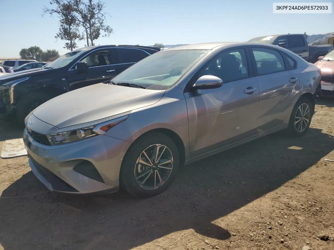 2023 Kia Forte Lx VIN: 3KPF24AD6PE572933 Lot: 74282424