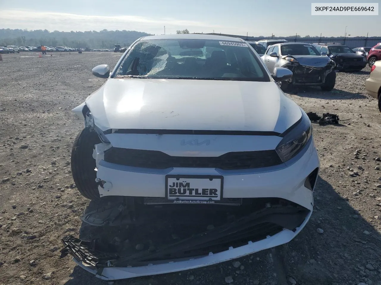 3KPF24AD9PE669642 2023 Kia Forte Lx