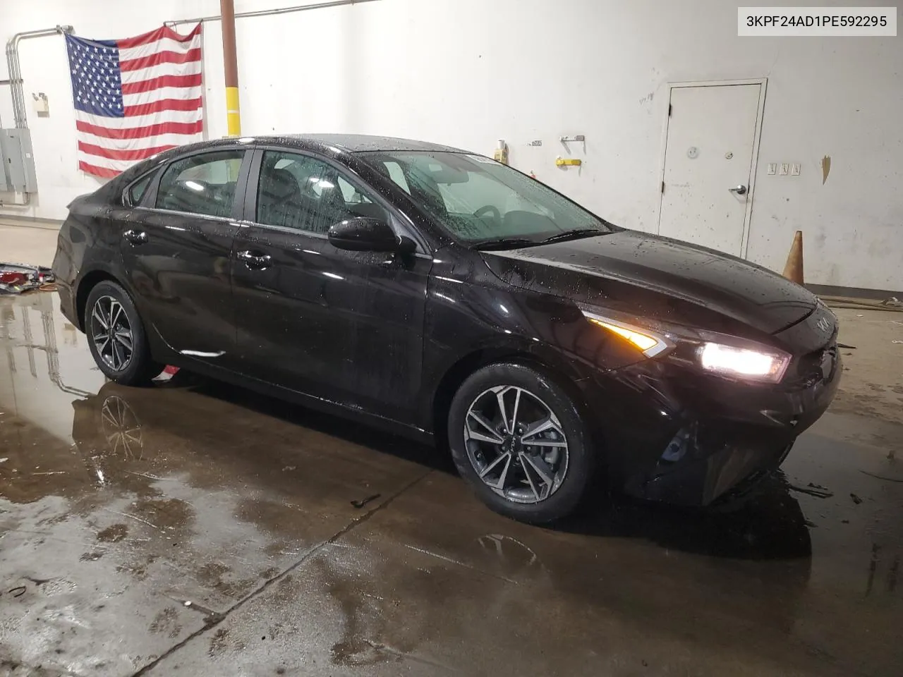 2023 Kia Forte Lx VIN: 3KPF24AD1PE592295 Lot: 75703854