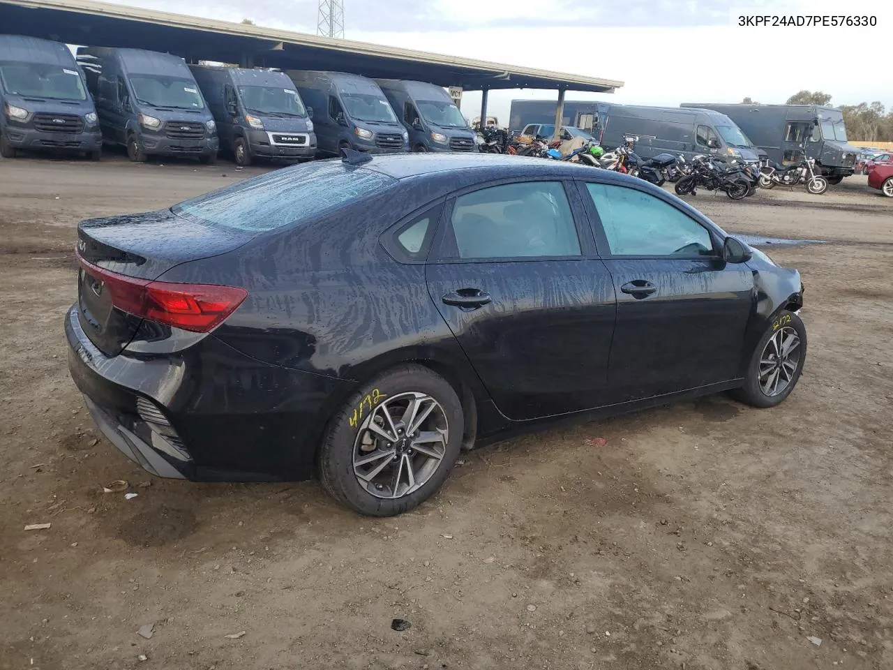 3KPF24AD7PE576330 2023 Kia Forte Lx