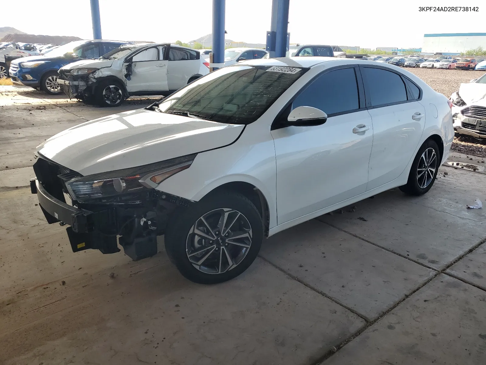 3KPF24AD2RE738142 2024 Kia Forte Lx