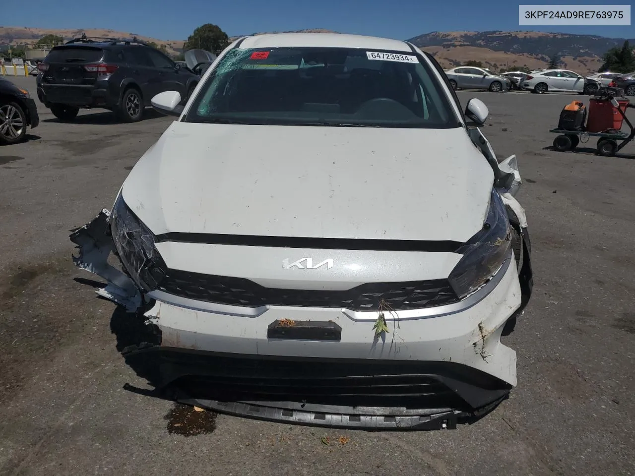 3KPF24AD9RE763975 2024 Kia Forte Lx