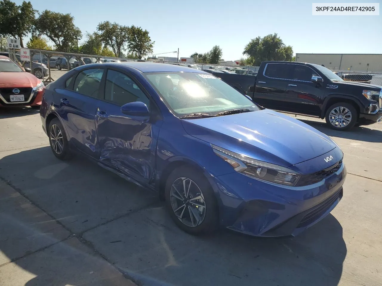 2024 Kia Forte Lx VIN: 3KPF24AD4RE742905 Lot: 69154084