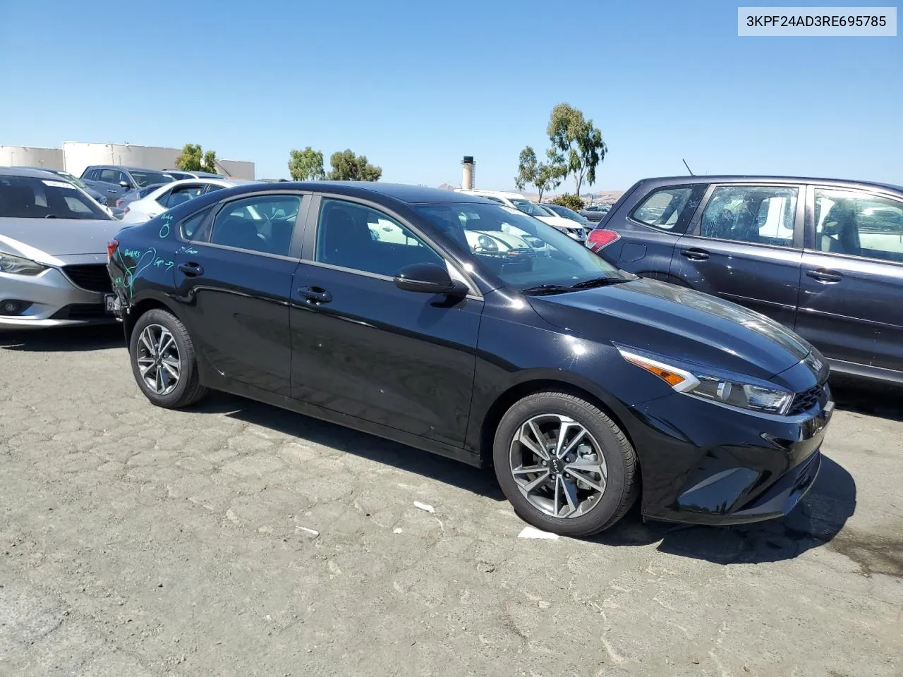 2024 Kia Forte Lx VIN: 3KPF24AD3RE695785 Lot: 69860074