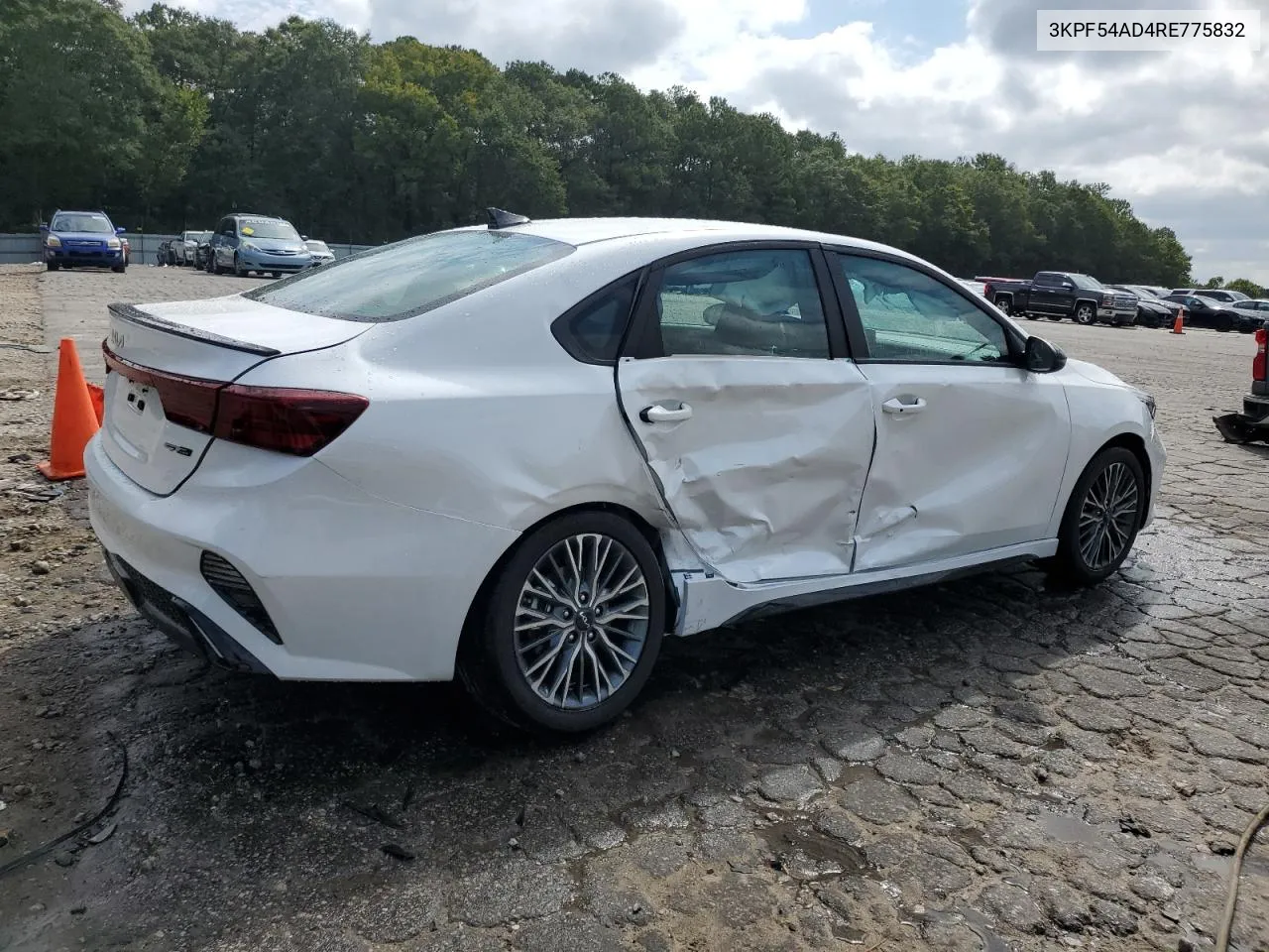 2024 Kia Forte Gt Line VIN: 3KPF54AD4RE775832 Lot: 71552874