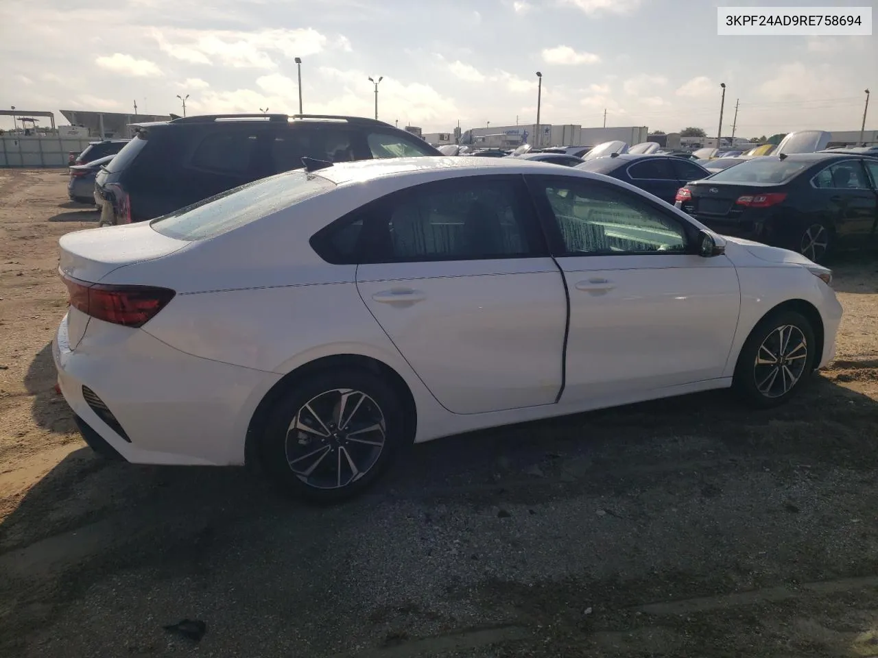 3KPF24AD9RE758694 2024 Kia Forte Lx