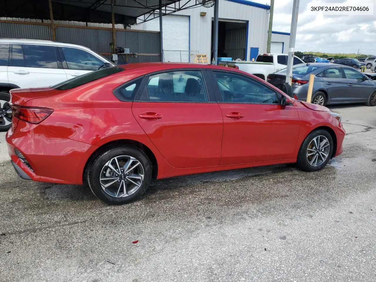 3KPF24AD2RE704606 2024 Kia Forte Lx