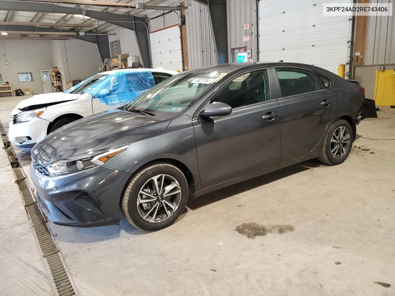 2024 Kia Forte Lx VIN: 3KPF24AD2RE743406 Lot: 74327354