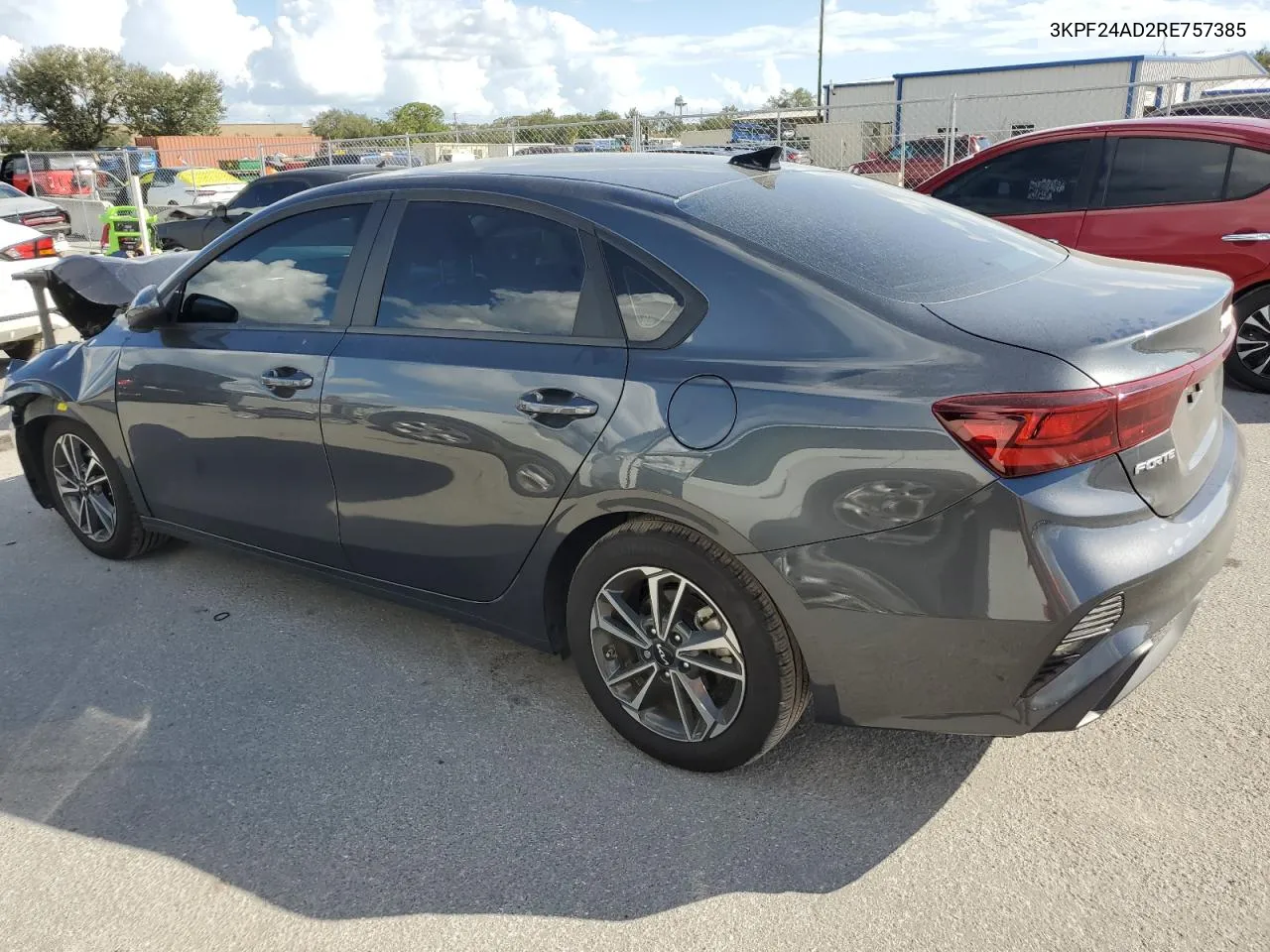 2024 Kia Forte Lx VIN: 3KPF24AD2RE757385 Lot: 77995714