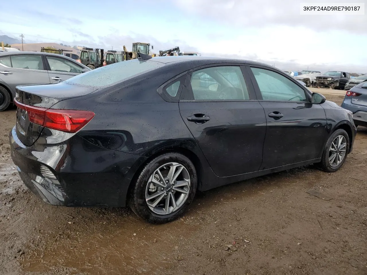 2024 Kia Forte Lx VIN: 3KPF24AD9RE790187 Lot: 80553724