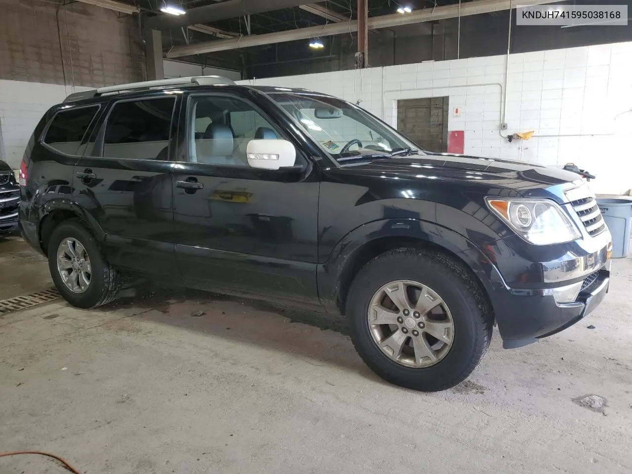 2009 Kia Borrego Lx VIN: KNDJH741595038168 Lot: 69238054