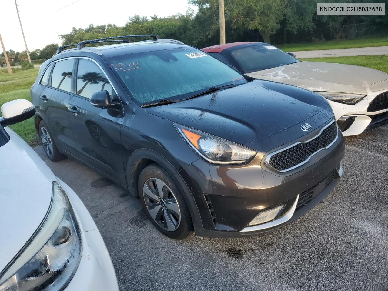 KNDCC3LC2H5037688 2017 Kia Niro Ex