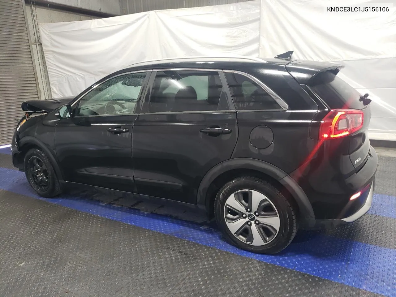 2018 Kia Niro Touring VIN: KNDCE3LC1J5156106 Lot: 69304414