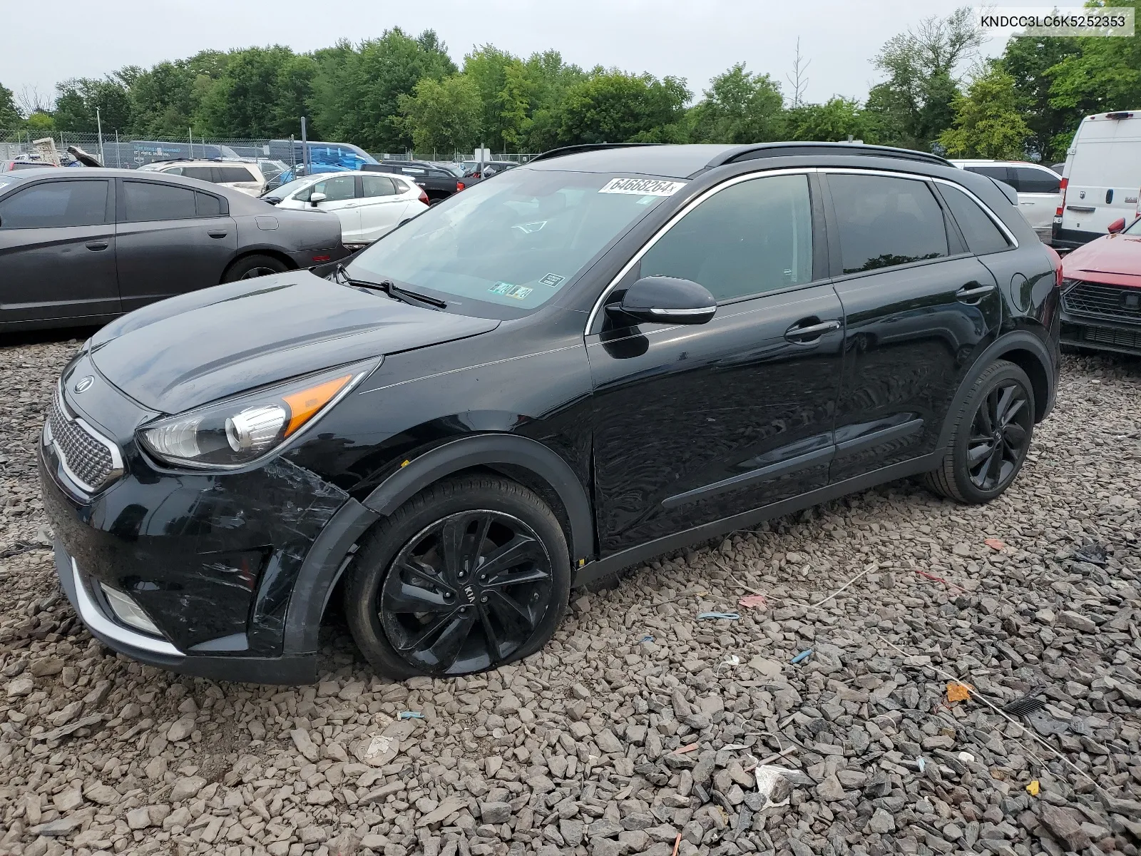 2019 Kia Niro Ex VIN: KNDCC3LC6K5252353 Lot: 64668264