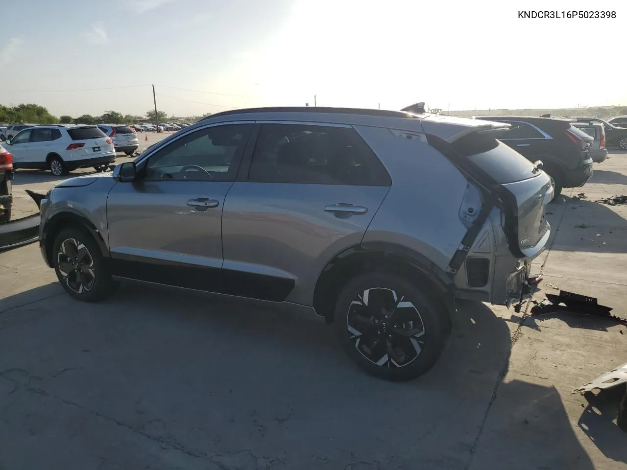 KNDCR3L16P5023398 2023 Kia Niro Wind