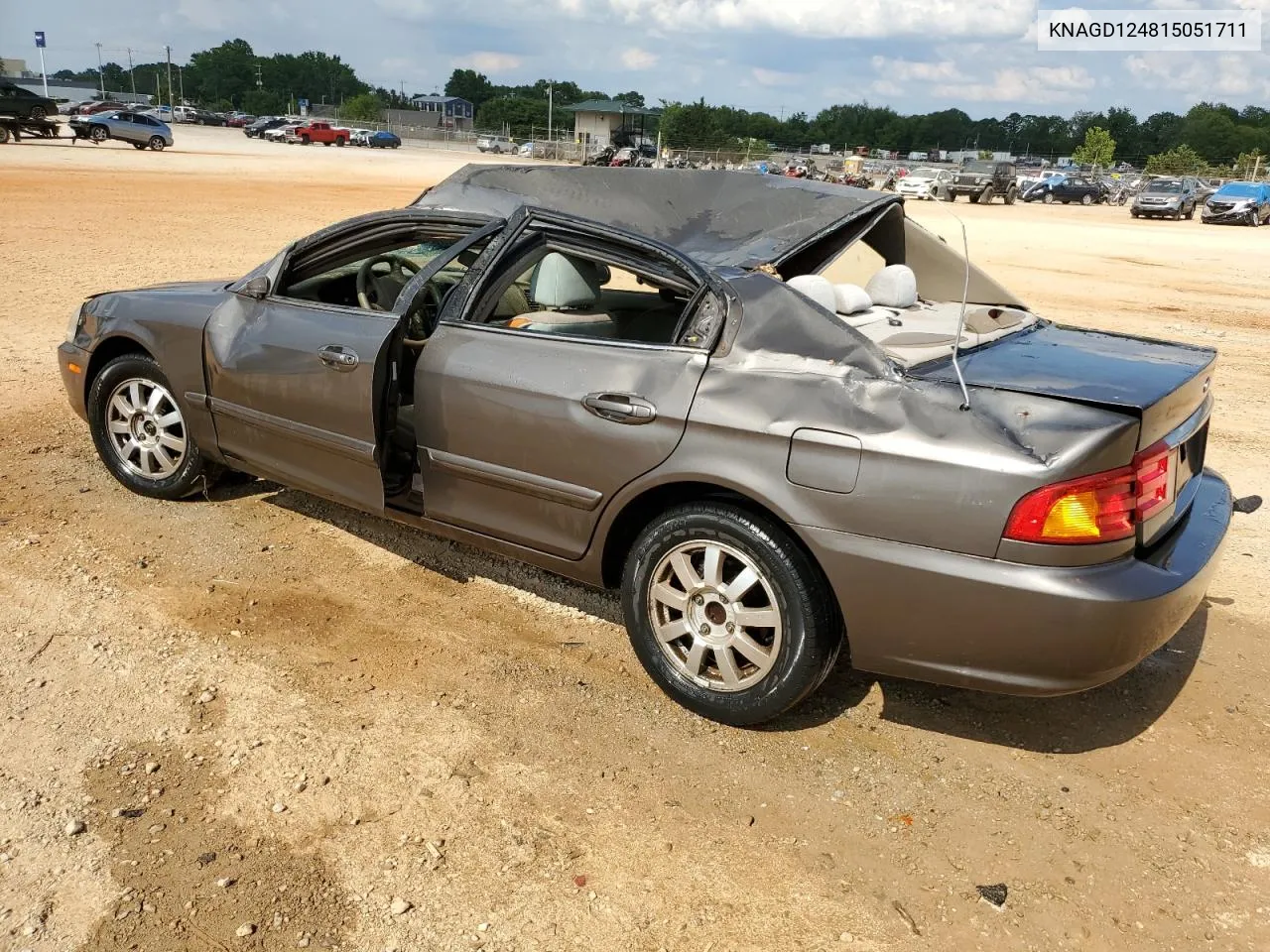 2001 Kia Optima Magentis VIN: KNAGD124815051711 Lot: 61316554