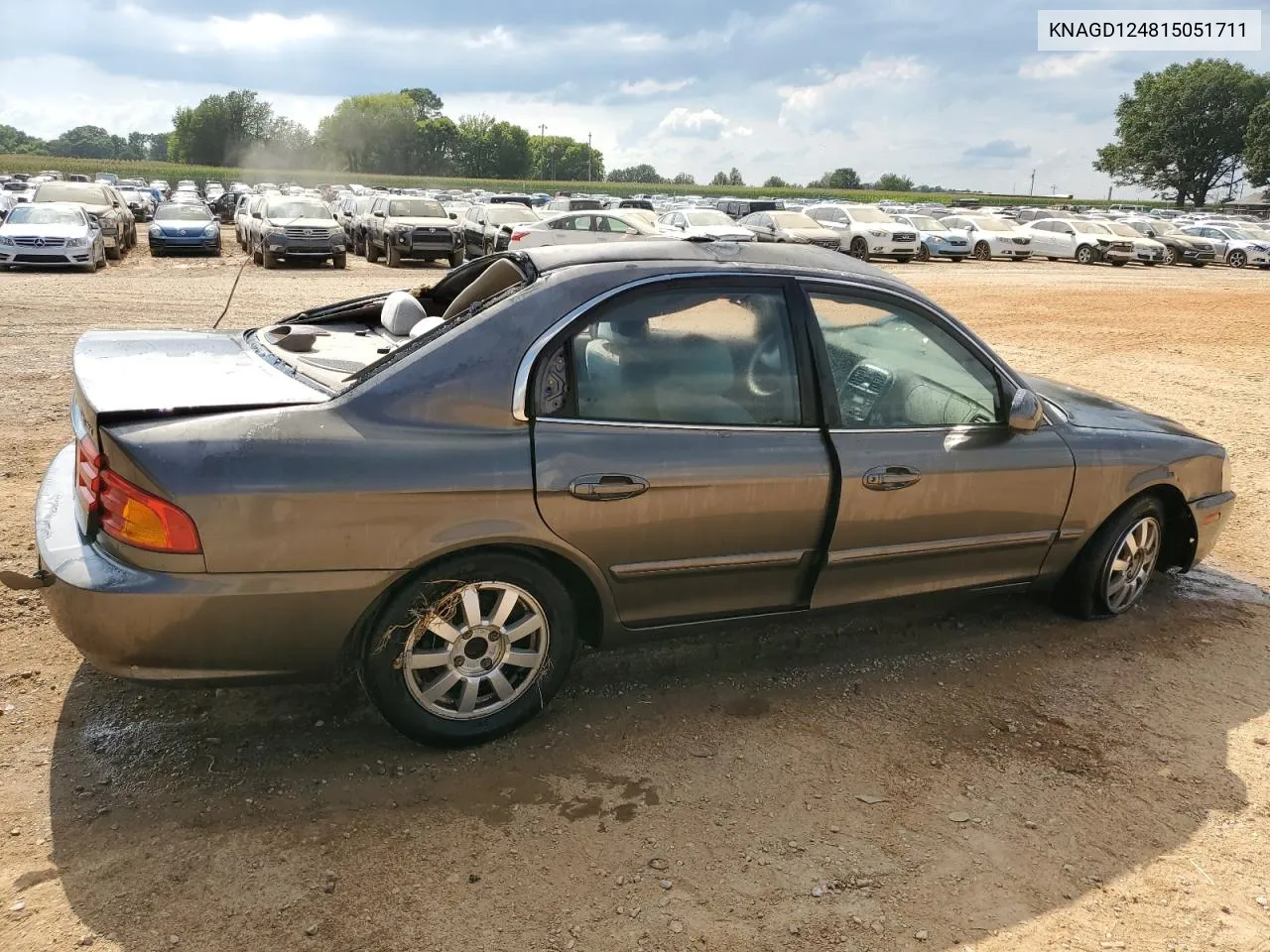 2001 Kia Optima Magentis VIN: KNAGD124815051711 Lot: 61316554