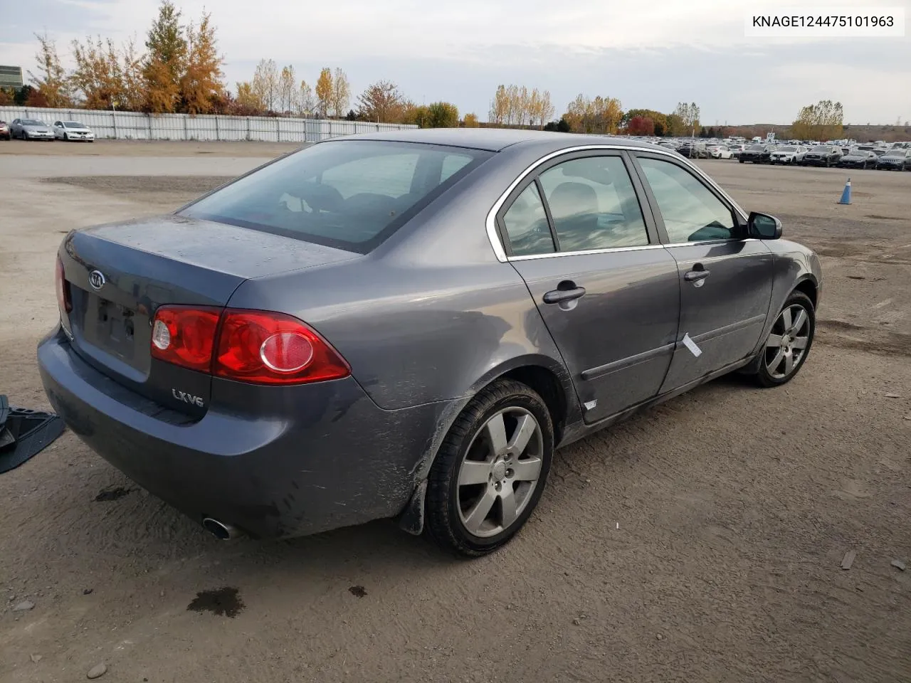 2007 Kia Optima Lx VIN: KNAGE124475101963 Lot: 77301964