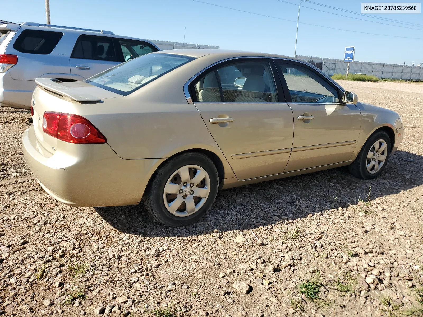 KNAGE123785239568 2008 Kia Optima Lx