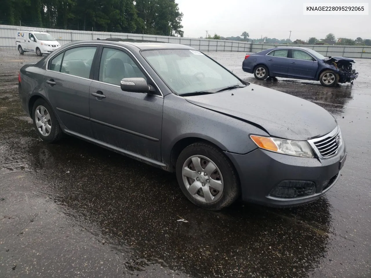 KNAGE228095292065 2009 Kia Optima Lx