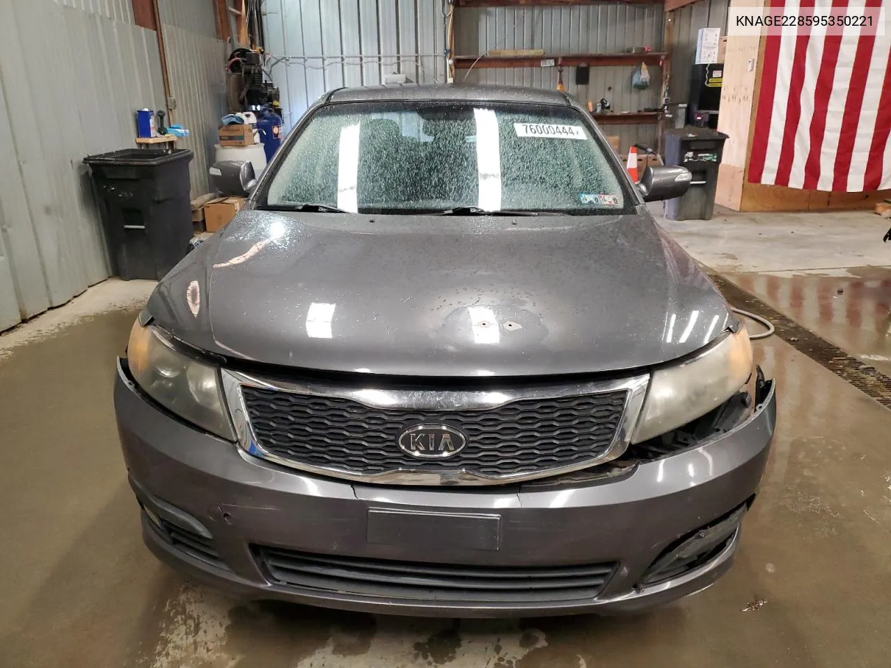 2009 Kia Optima Lx VIN: KNAGE228595350221 Lot: 76000444