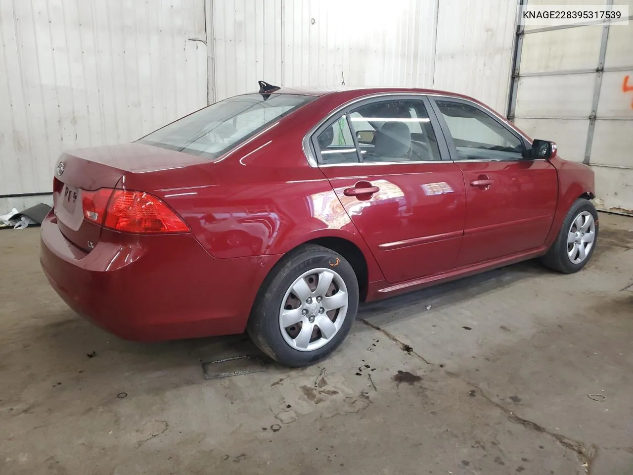 2009 Kia Optima Lx VIN: KNAGE228395317539 Lot: 77843484