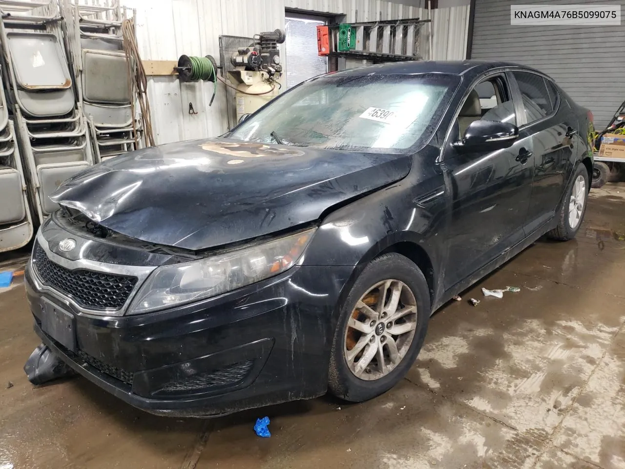 KNAGM4A76B5099075 2011 Kia Optima Lx