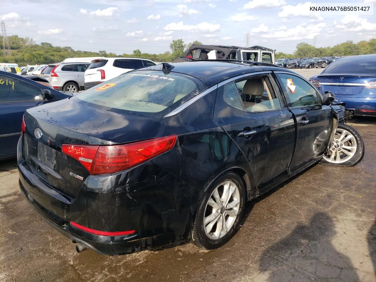 KNAGN4A76B5051427 2011 Kia Optima Ex