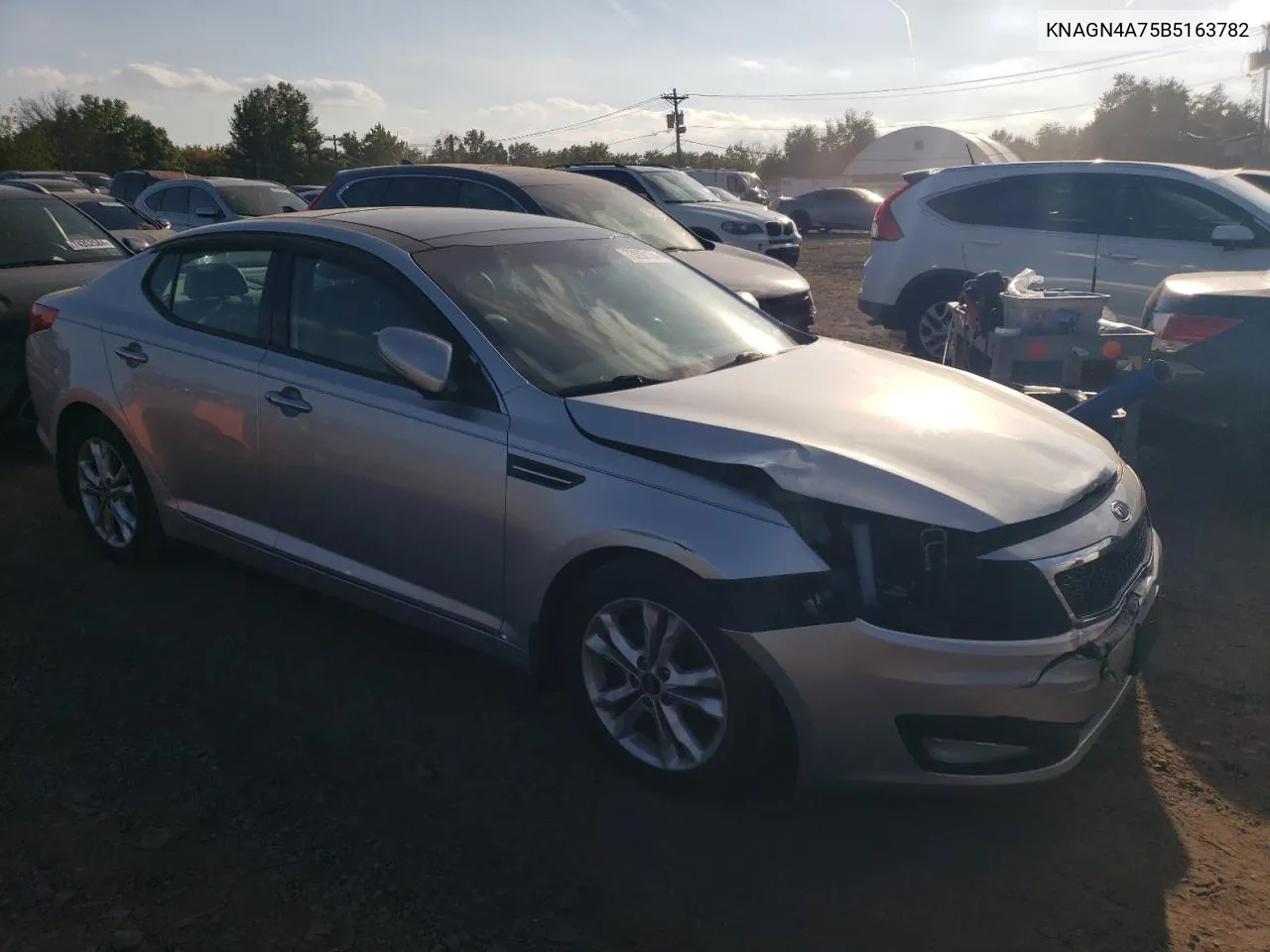 KNAGN4A75B5163782 2011 Kia Optima Ex