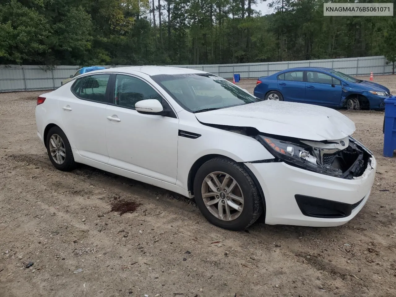 KNAGM4A76B5061071 2011 Kia Optima Lx