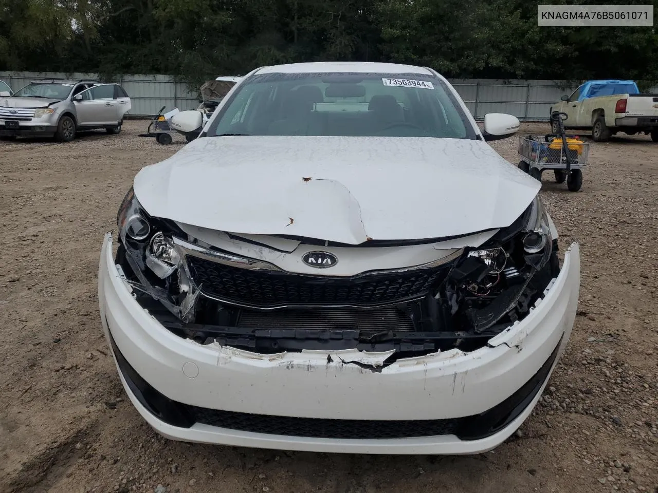 KNAGM4A76B5061071 2011 Kia Optima Lx