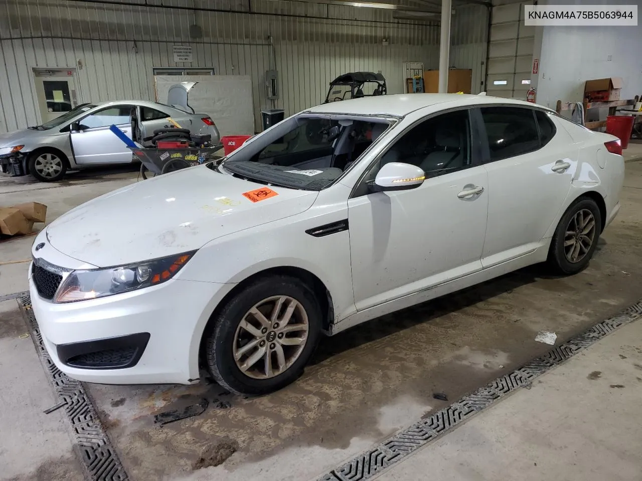 2011 Kia Optima Lx VIN: KNAGM4A75B5063944 Lot: 73723124