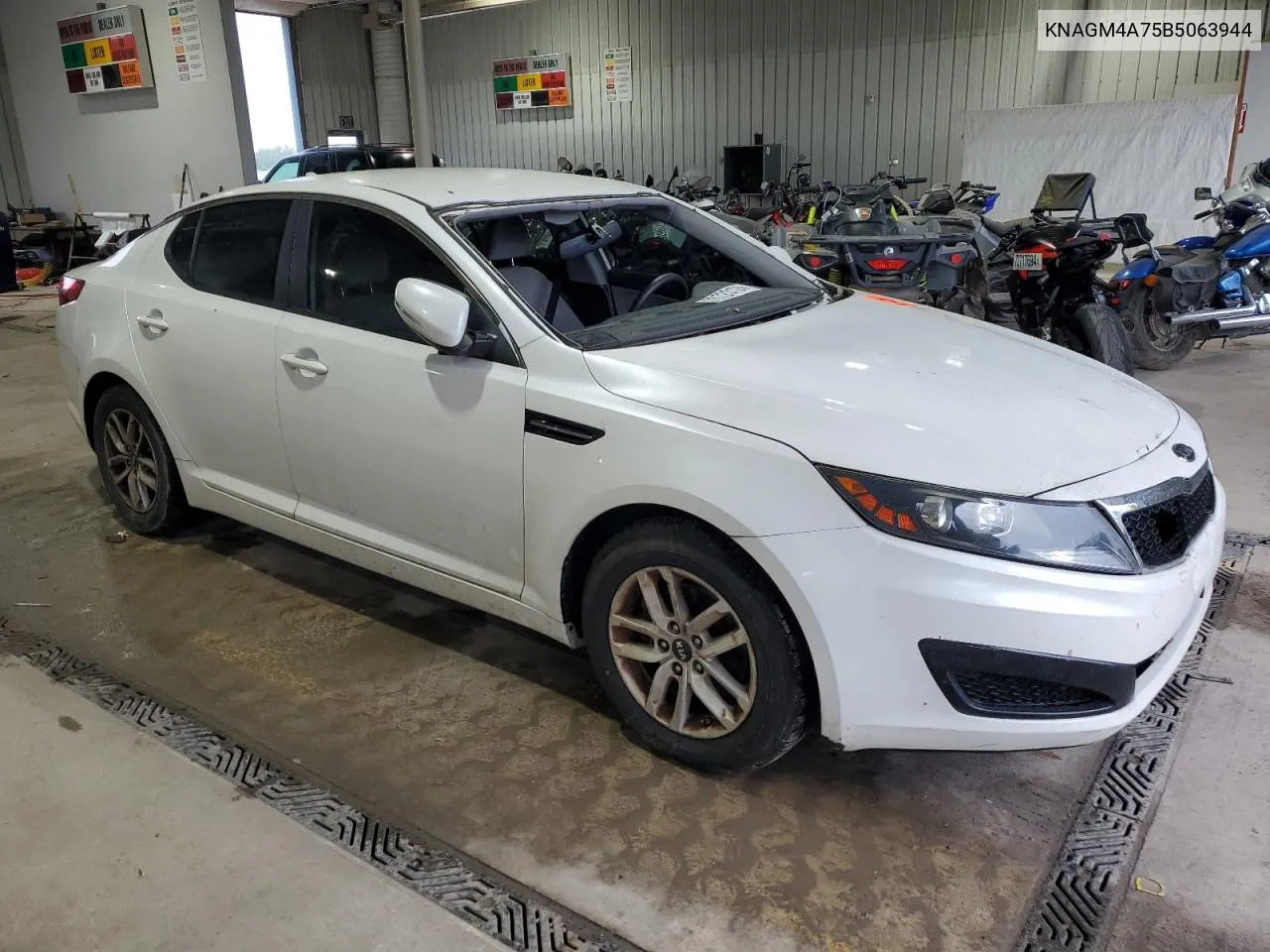 2011 Kia Optima Lx VIN: KNAGM4A75B5063944 Lot: 73723124