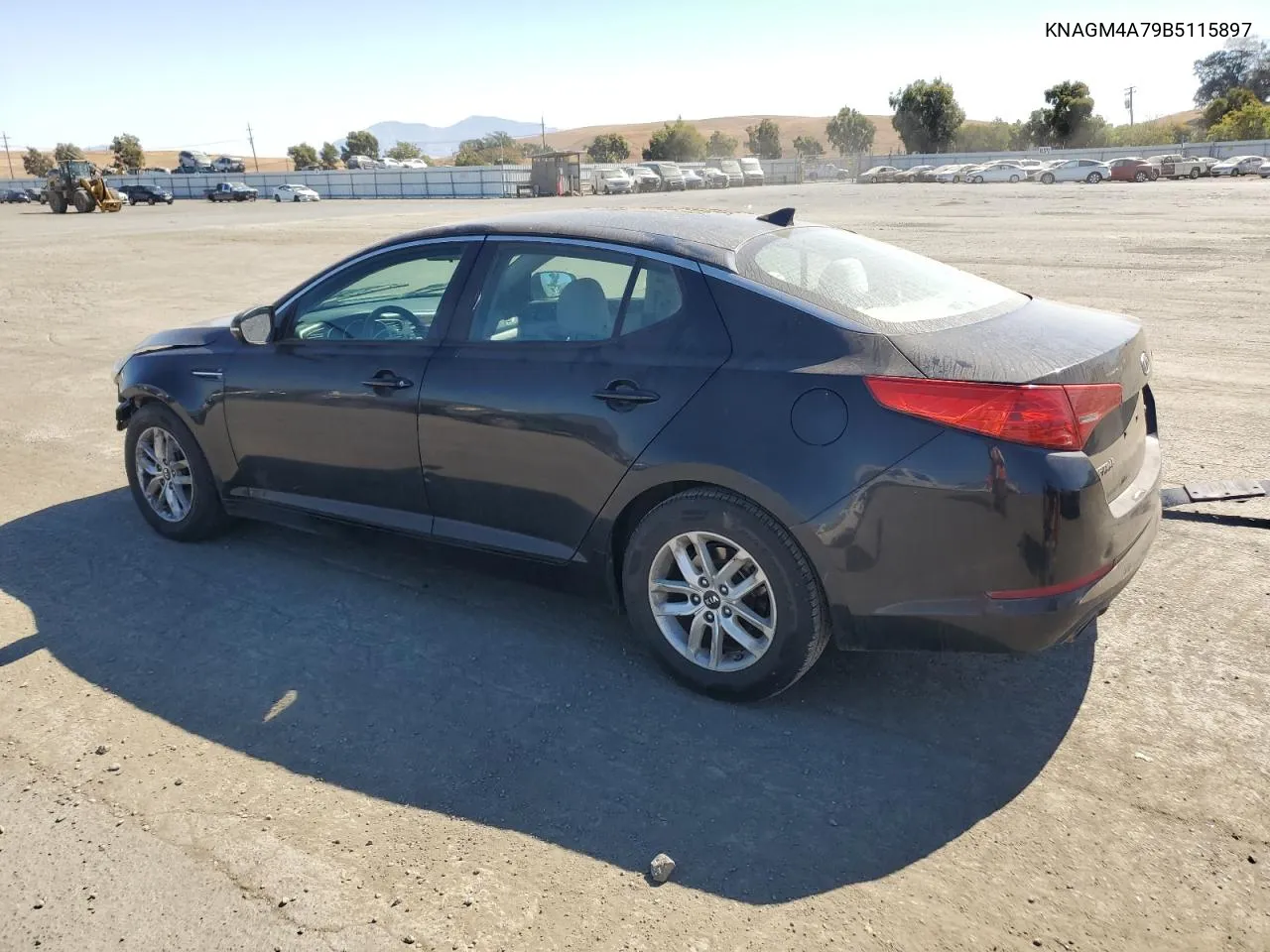 KNAGM4A79B5115897 2011 Kia Optima Lx