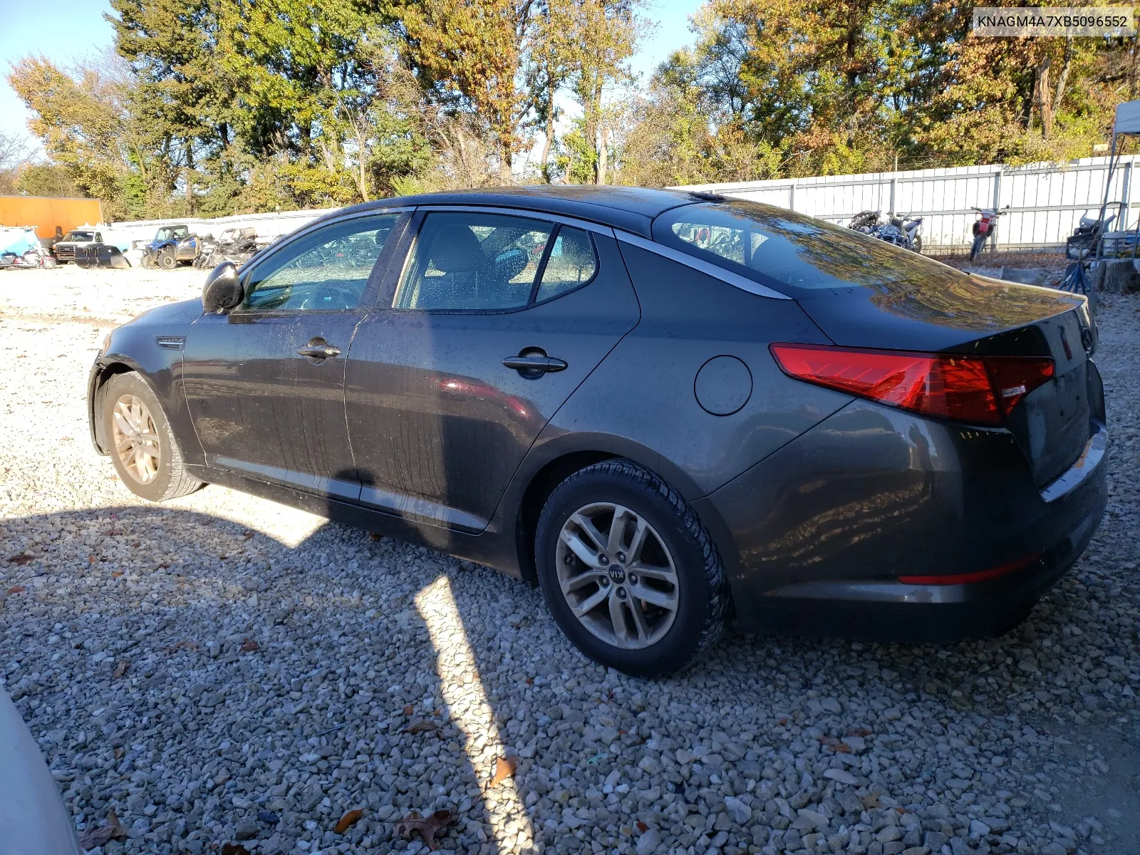 KNAGM4A7XB5096552 2011 Kia Optima Lx