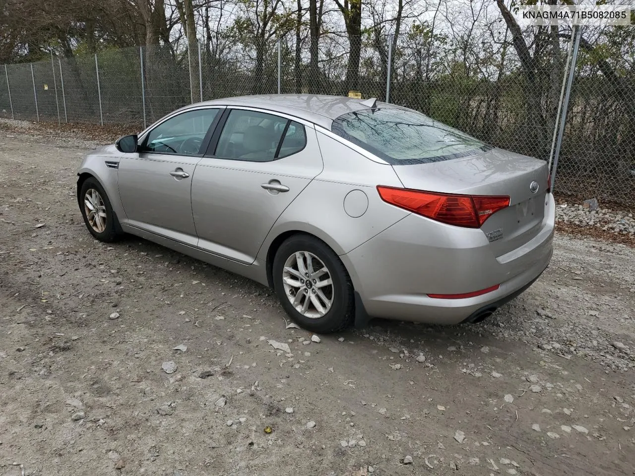 KNAGM4A71B5082085 2011 Kia Optima Lx