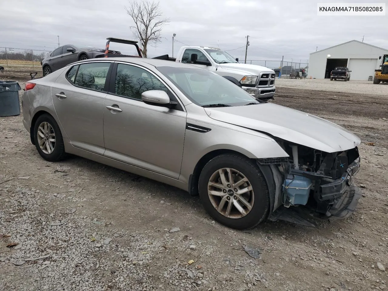 KNAGM4A71B5082085 2011 Kia Optima Lx