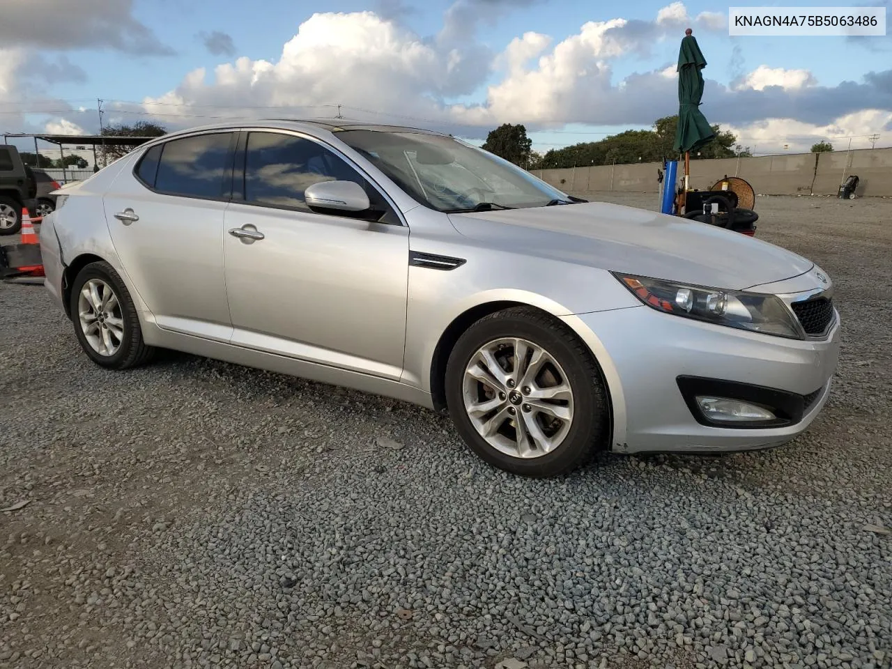 2011 Kia Optima Ex VIN: KNAGN4A75B5063486 Lot: 80737254