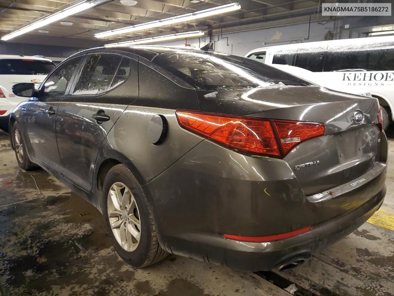 2011 Kia Optima Lx VIN: KNAGM4A75B5186272 Lot: 81131573