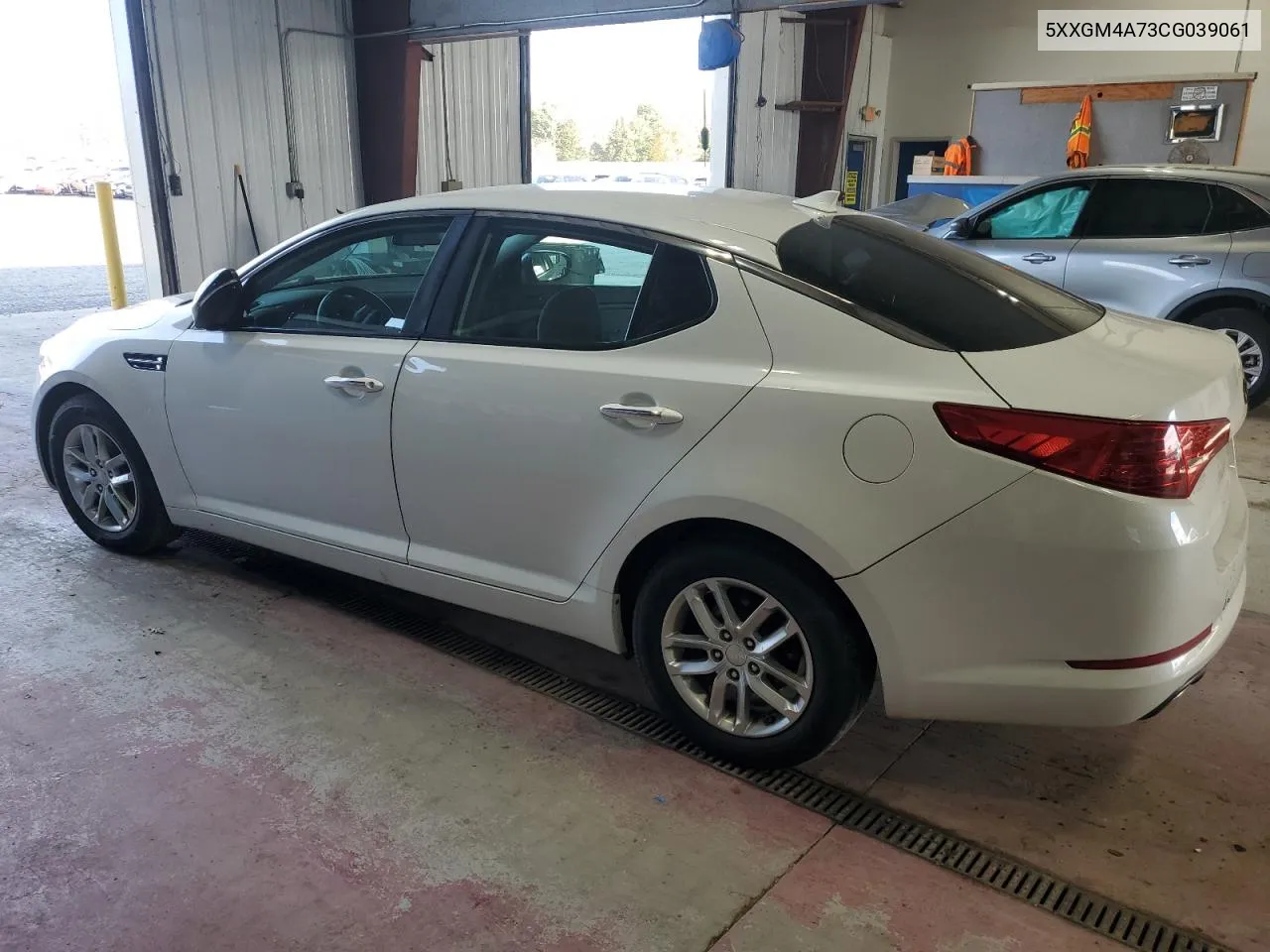 2012 Kia Optima Lx VIN: 5XXGM4A73CG039061 Lot: 77140434