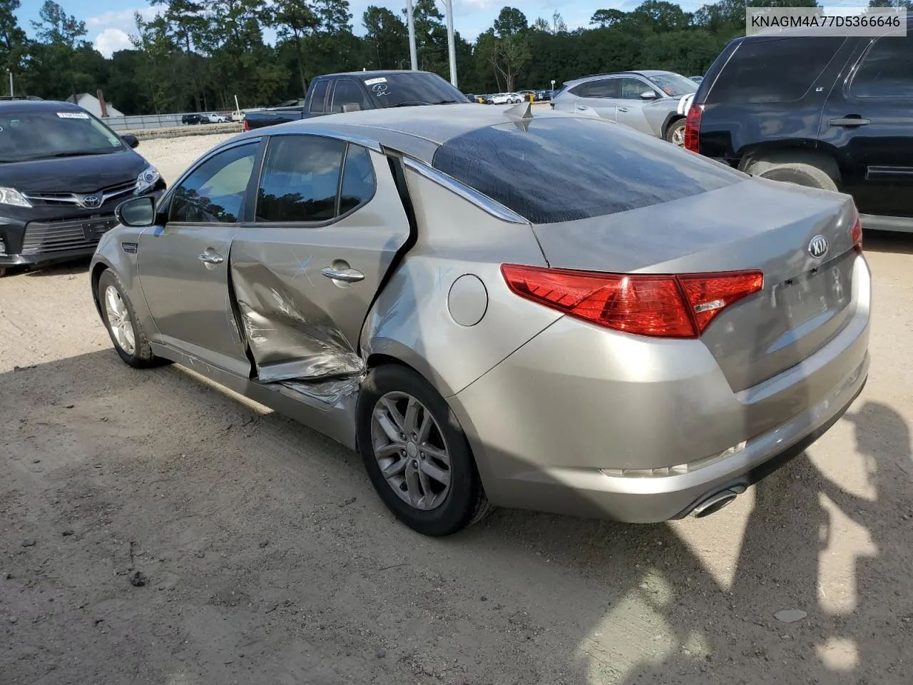 KNAGM4A77D5366646 2013 Kia Optima Lx