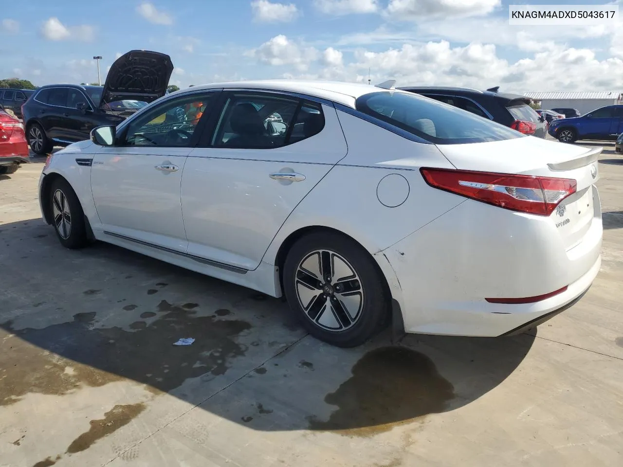 2013 Kia Optima Hybrid VIN: KNAGM4ADXD5043617 Lot: 73847634